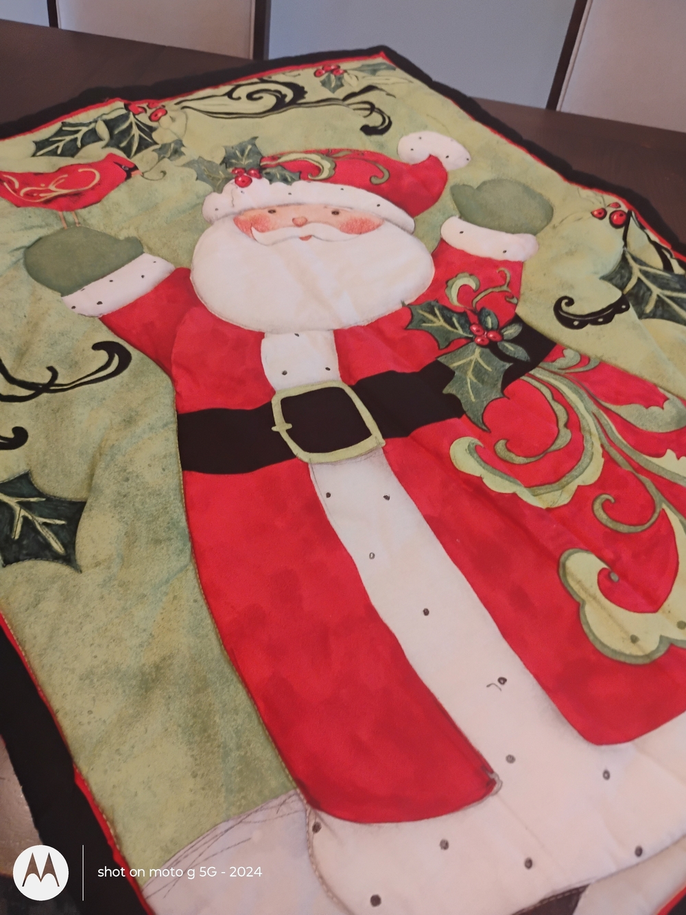 Festive Red Santa Wall Hanging - Holiday Home Accents